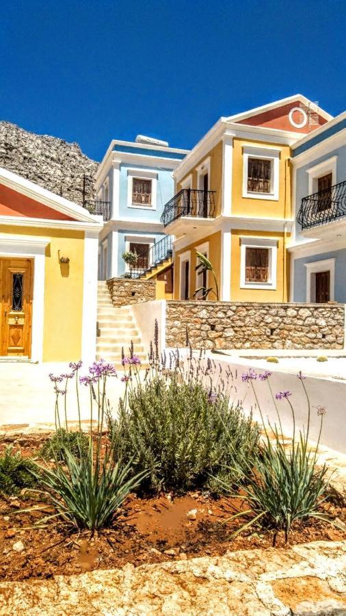 Captain George Apartment Symi Bagian luar foto