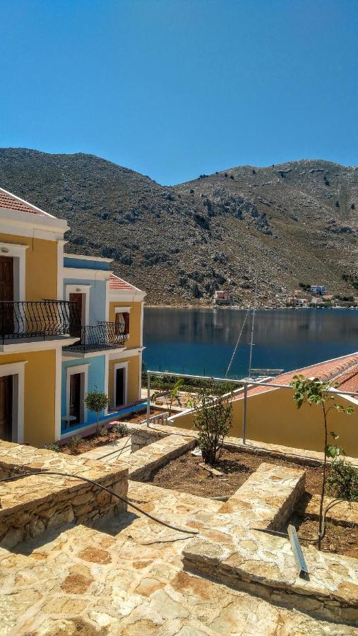 Captain George Apartment Symi Bagian luar foto