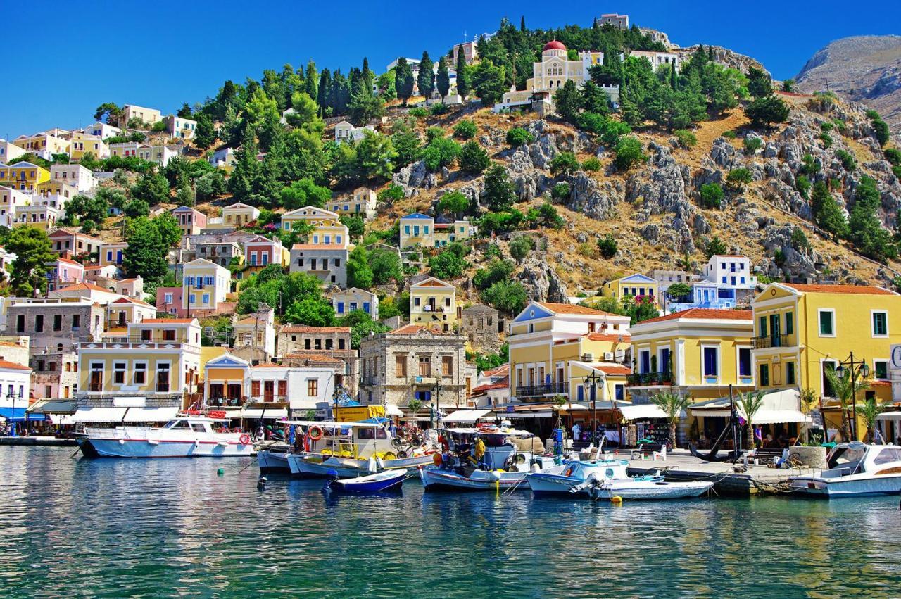 Captain George Apartment Symi Bagian luar foto